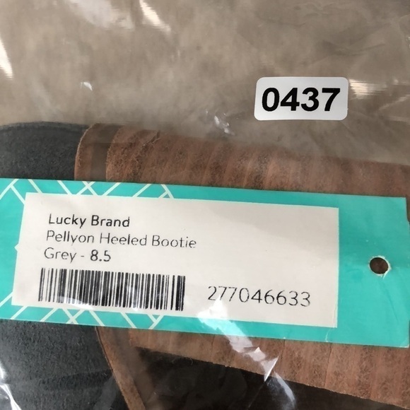 Lucky Brand Pellyon Heel Bootie Almond Toe Blue NEW 8.5 US - Picture 10 of 10